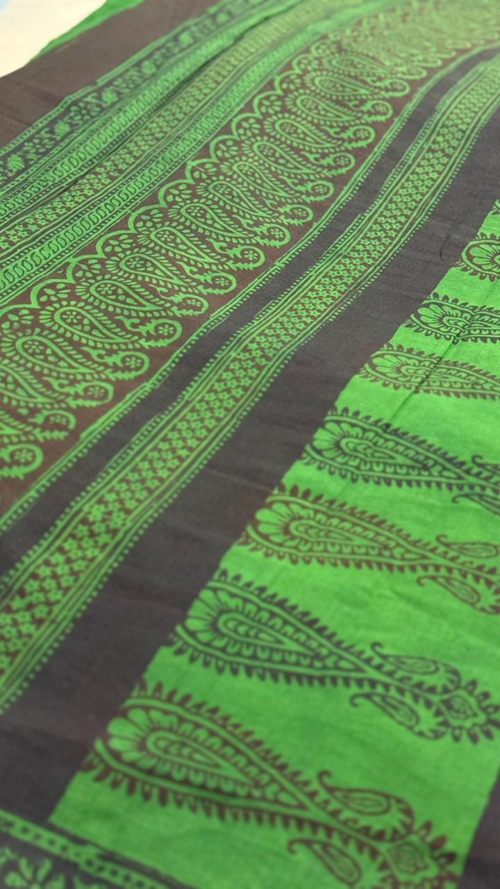 Zamrud Bagh Saree
